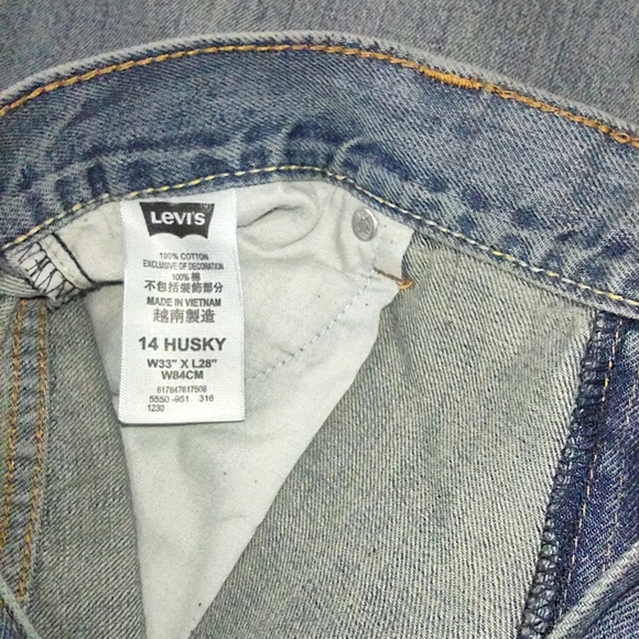 Levi's jeans Size 33x28 - Picture 4 of 16